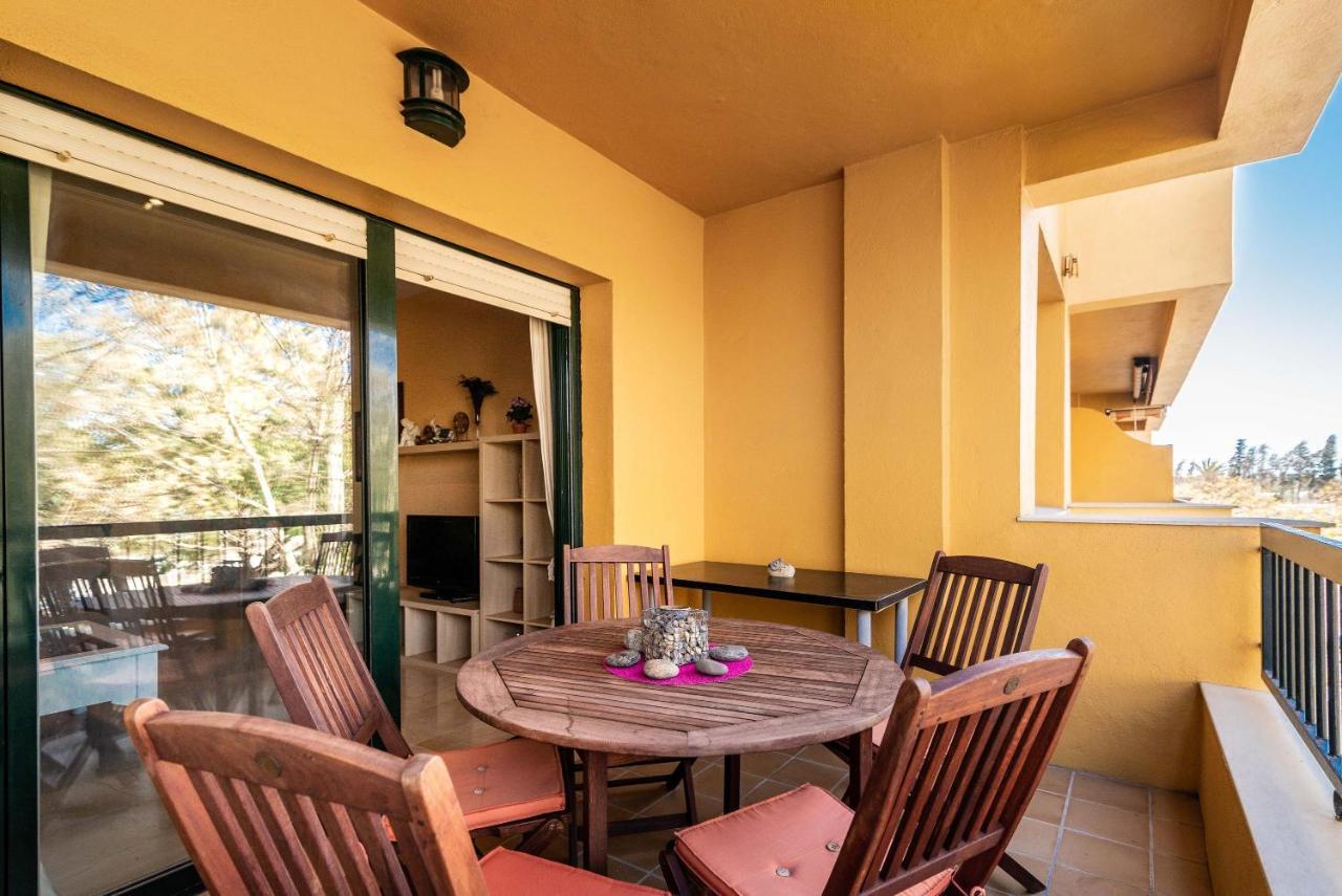 Spacious Apartment In Marbella Kültér fotó